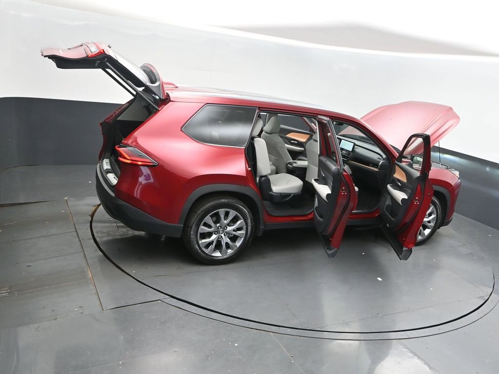 Used 2025 Toyota Grand Highlander FWD image 54