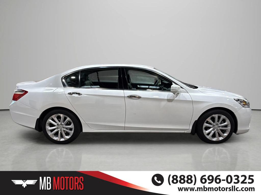 Used 2013 Honda Accord Touring image 5