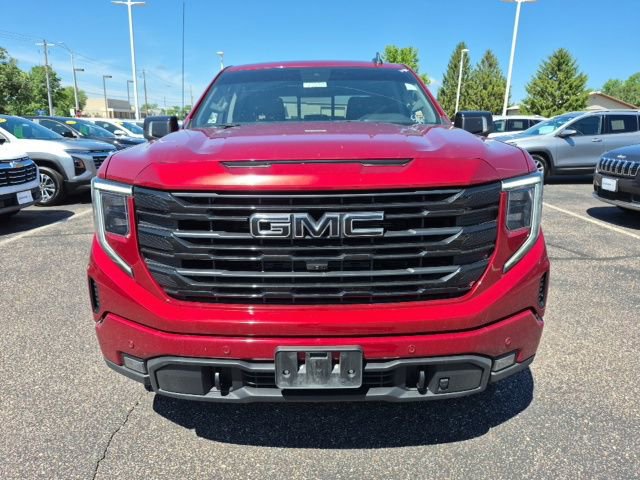 Used 2024 GMC Sierra 1500 Elevation w/ Elevation Premium Package AWD/4WD image 2