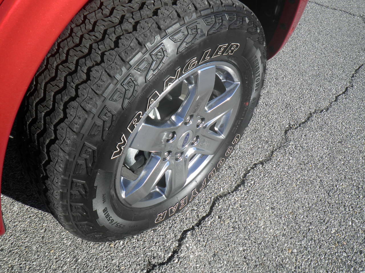 Certified 2024 Ford Ranger Lariat w/ FX4 Off-Road Package image 9