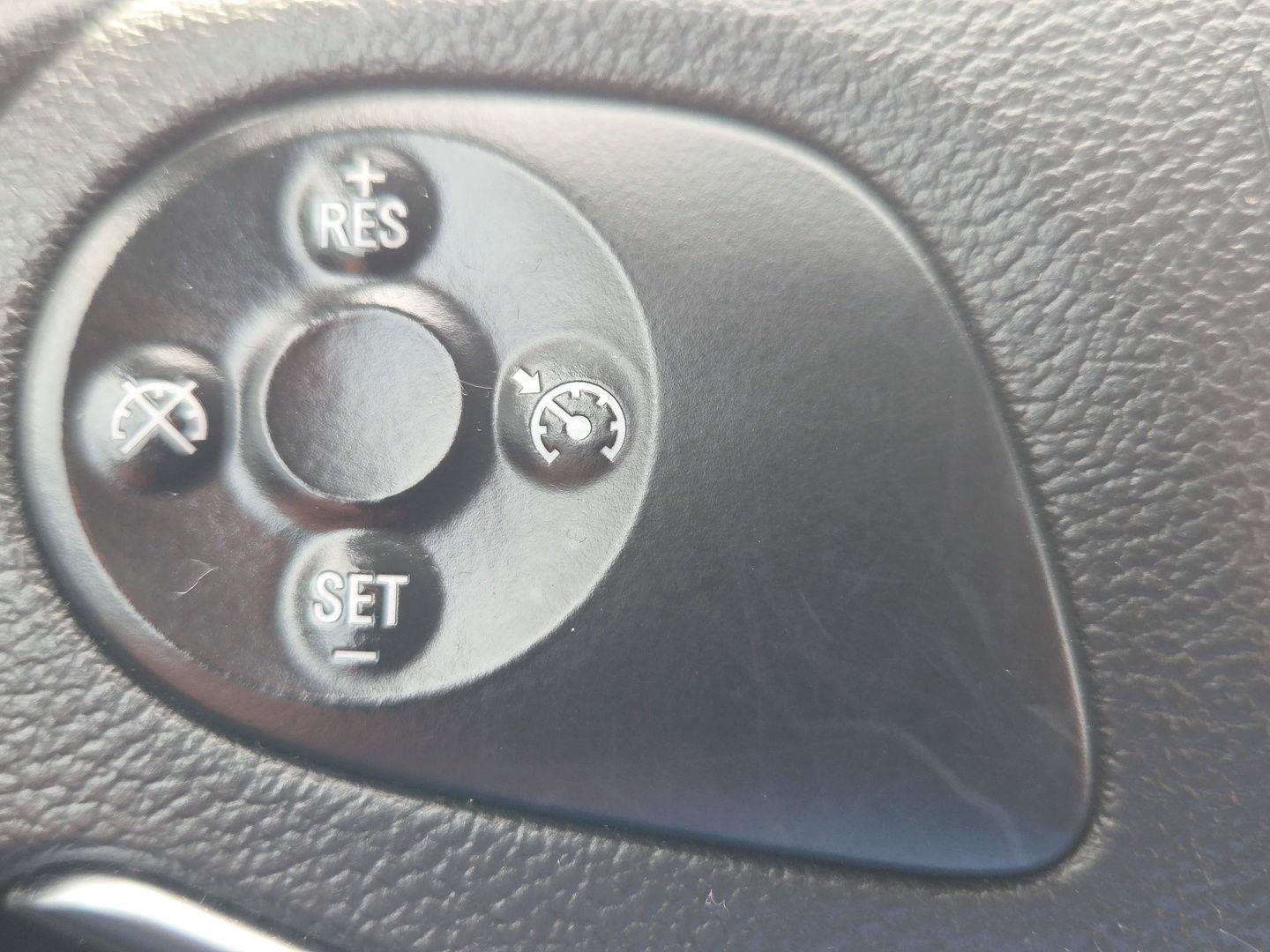 Used 2019 Chevrolet Impala LT FWD image 10