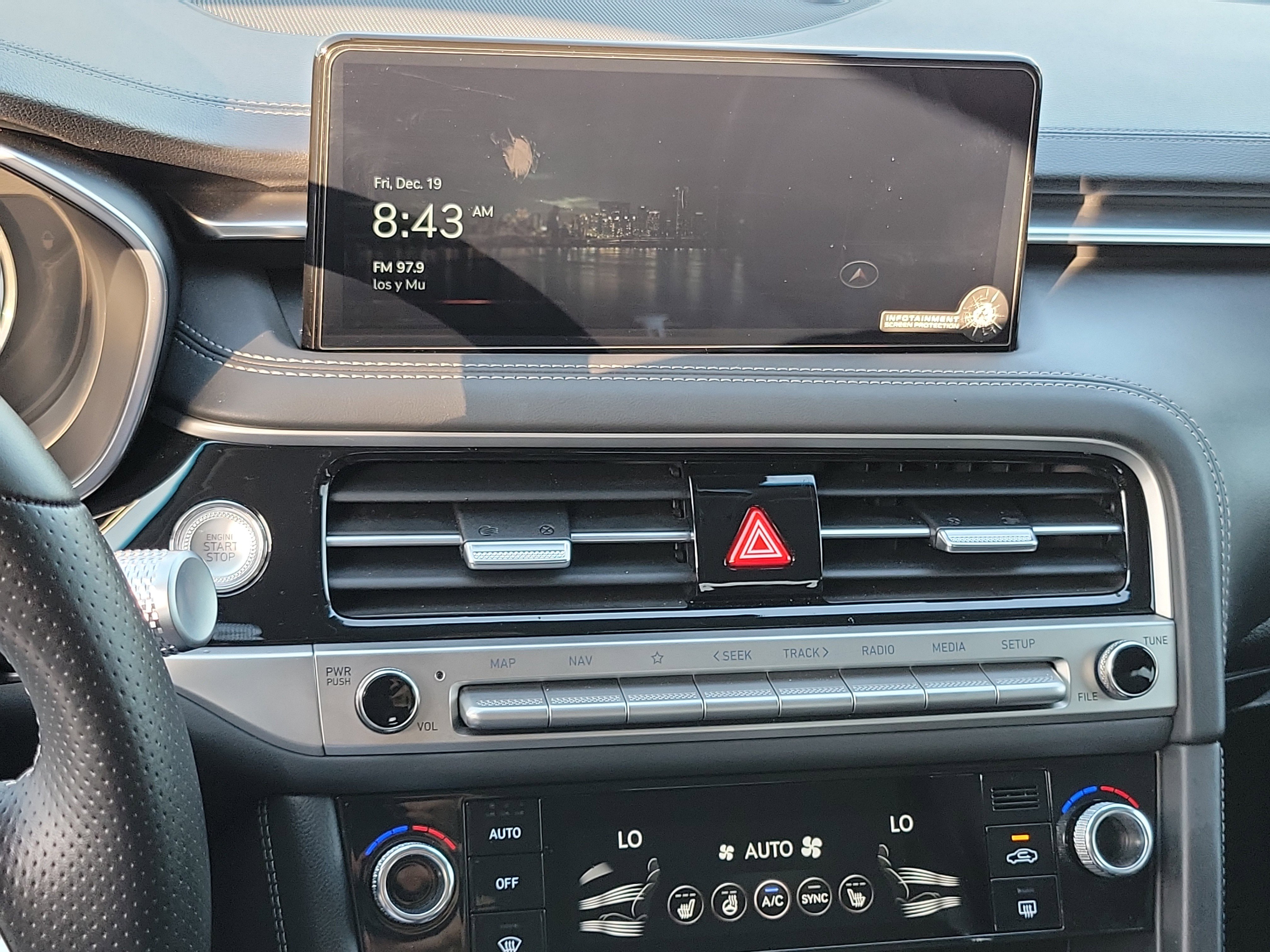 Certified 2025 Genesis G70 2.5T image 11