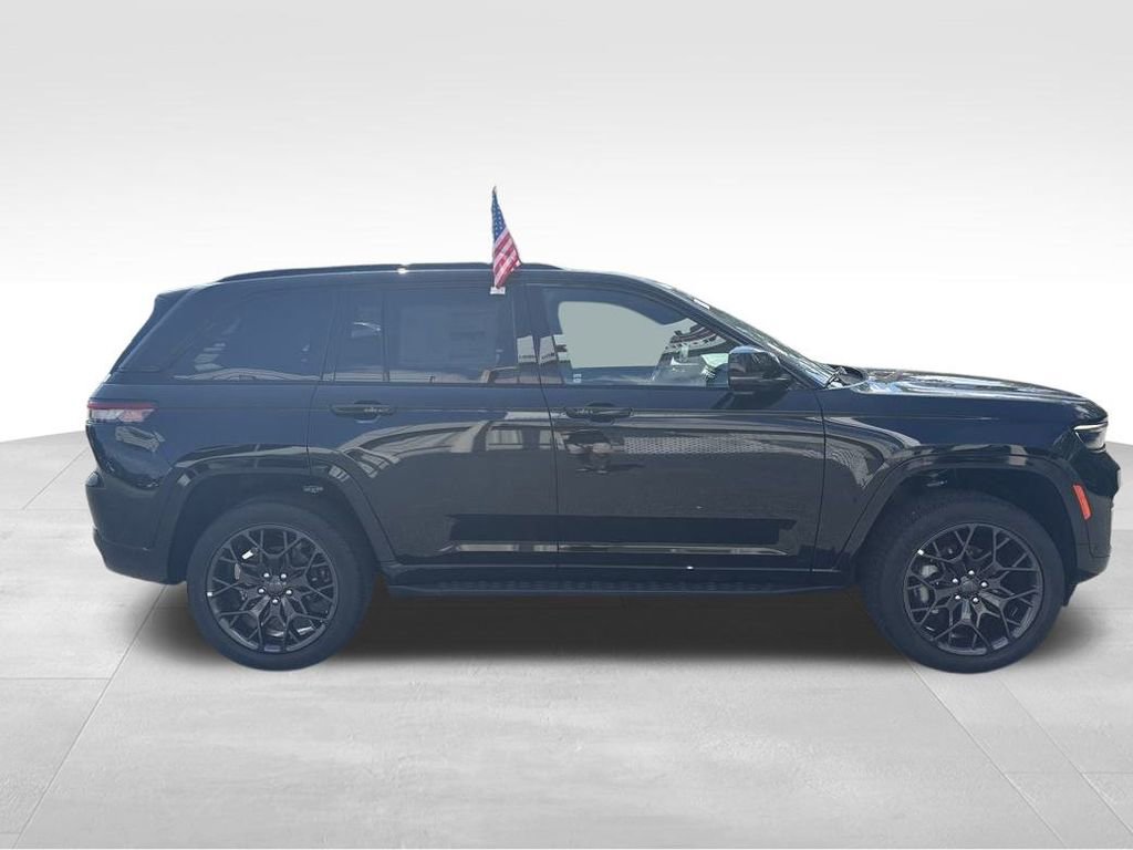 New 2025 Jeep Grand Cherokee Summit w/ Adv Protech Group IV image 8