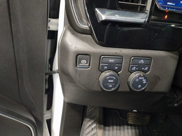 Used 2024 Chevrolet Silverado 1500 LT AWD/4WD image 14
