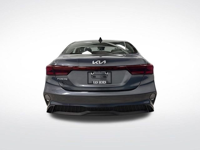 Used 2024 Kia Forte LXS w/ LXS Technology Package image 11