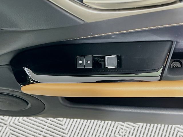 Used 2019 Lexus GS 350 F Sport RWD image 32