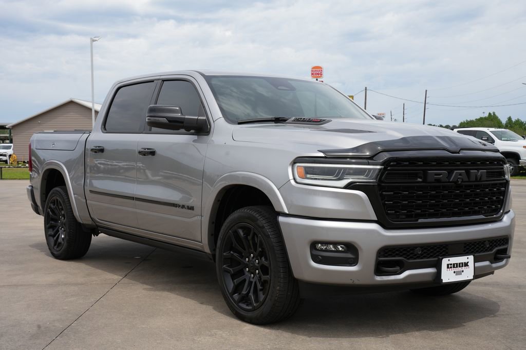 Used 2025 RAM 1500 Limited AWD/4WD image 2