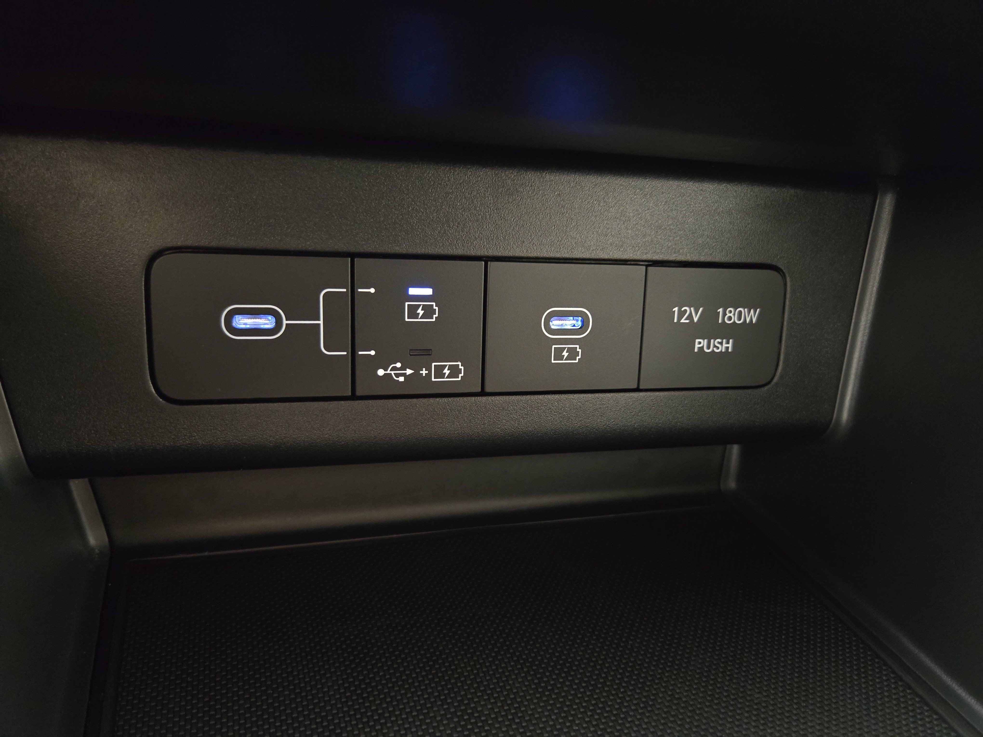 Used 2025 Hyundai Sonata SEL FWD image 25