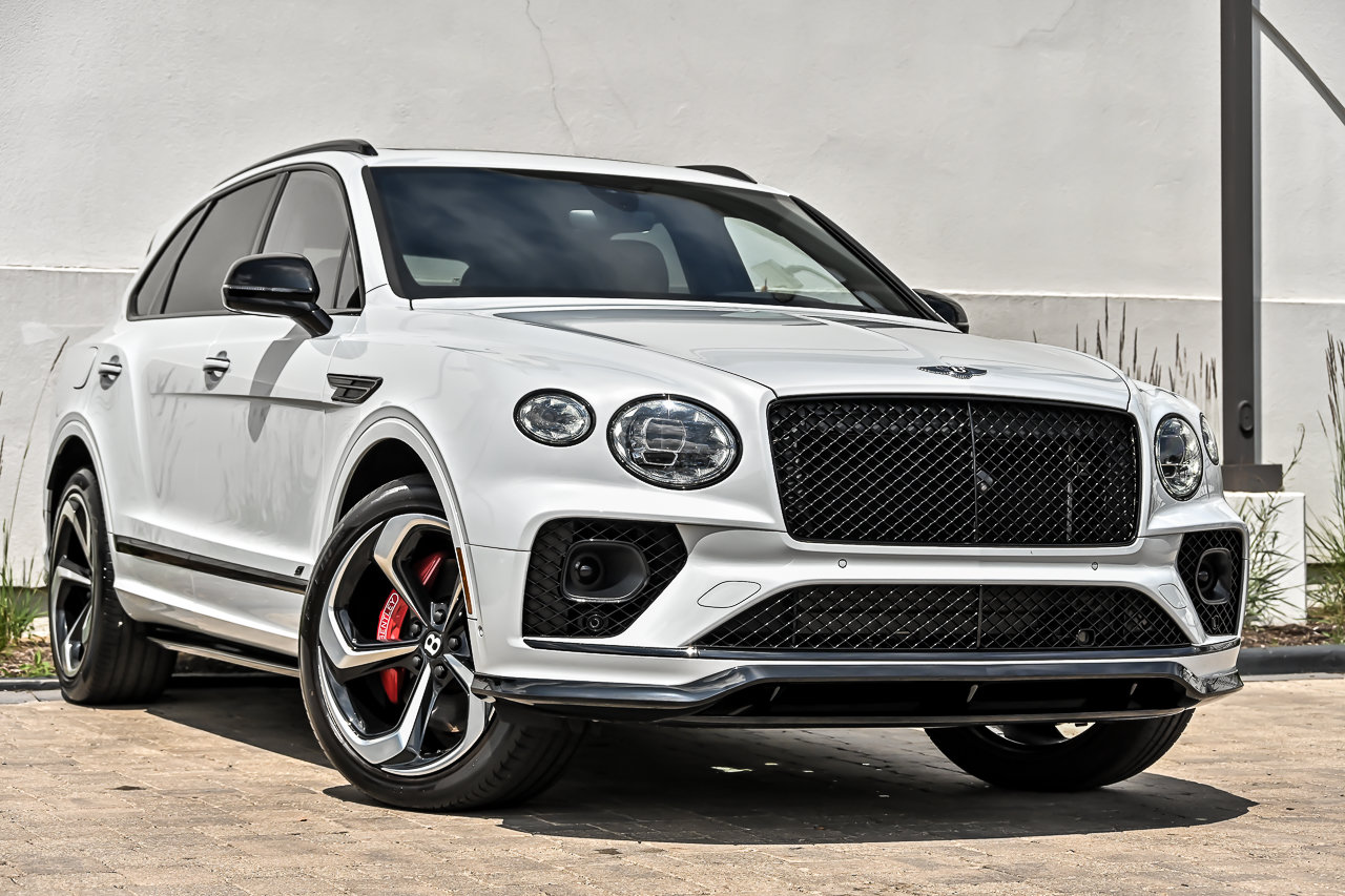 Used 2022 Bentley Bentayga AWD/4WD image 1