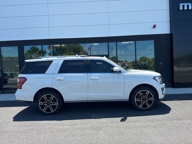 Used 2021 Ford Expedition Limited AWD/4WD image 2