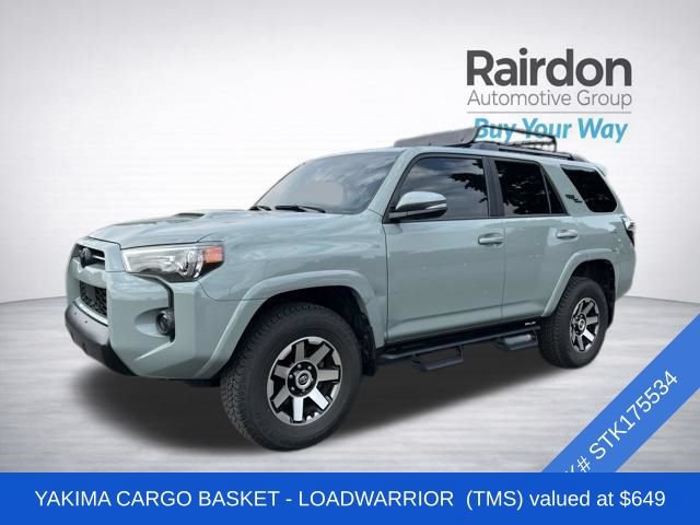 Used 2023 Toyota 4Runner TRD Off-Road Premium w/ Moonroof Package AWD/4WD image 3