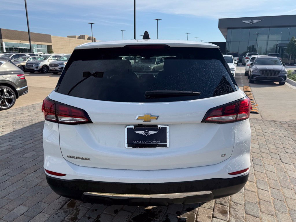 Used 2024 Chevrolet Equinox LT FWD image 4