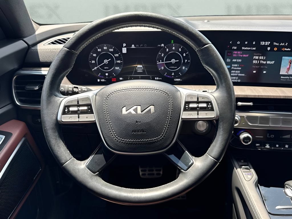 Used 2023 Kia Telluride SX Prestige AWD/4WD image 17