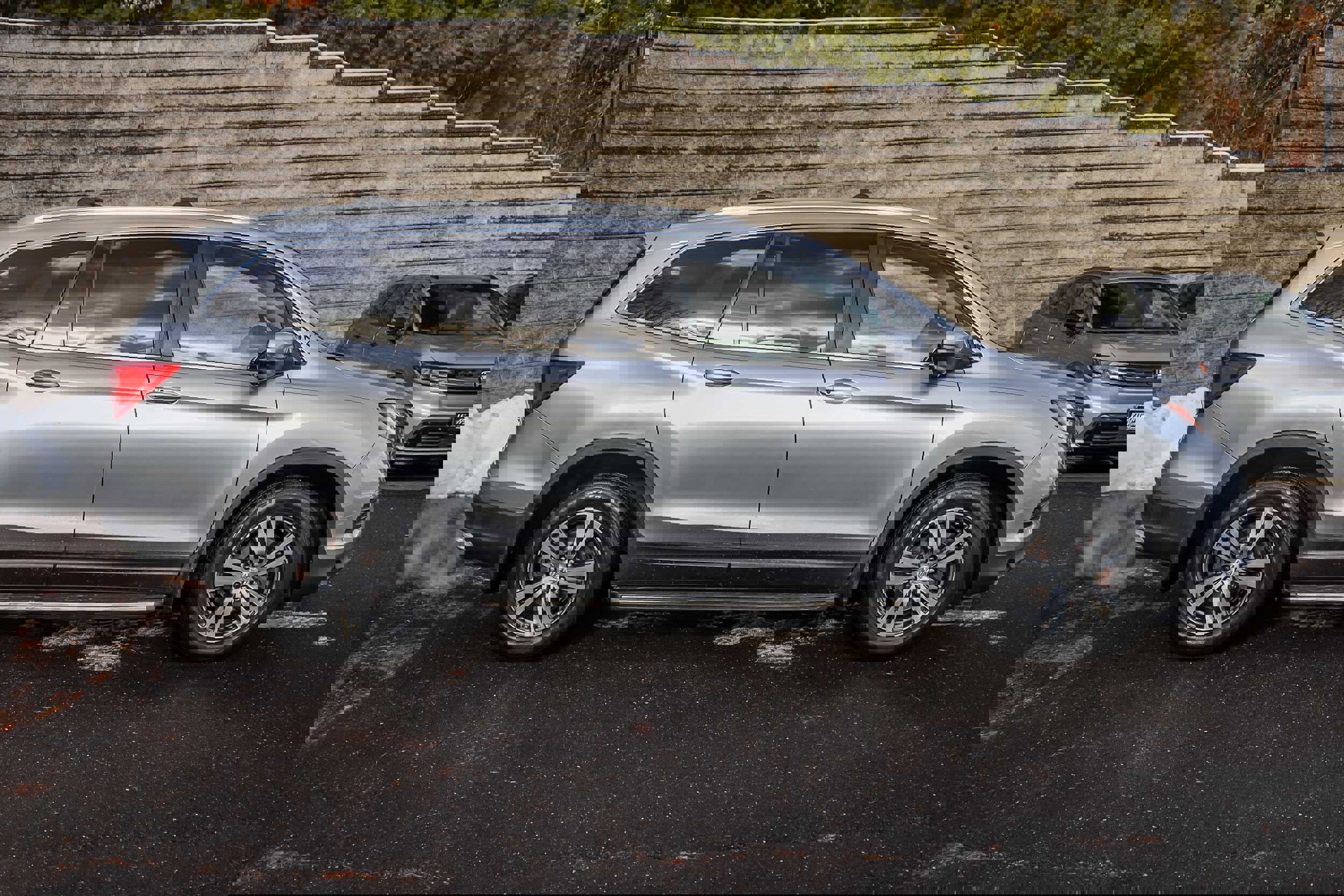 Used 2016 Honda Pilot EX-L image 4