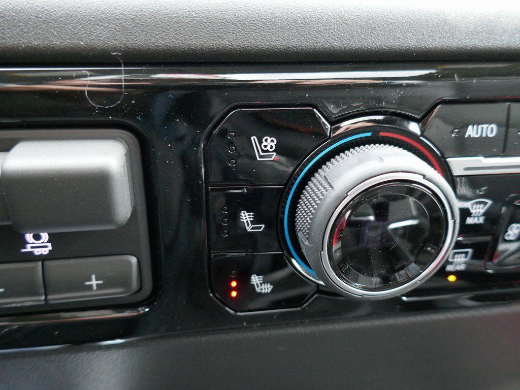 New 2026 Chevrolet Silverado 1500 LTZ w/ LTZ Premium Package image 20