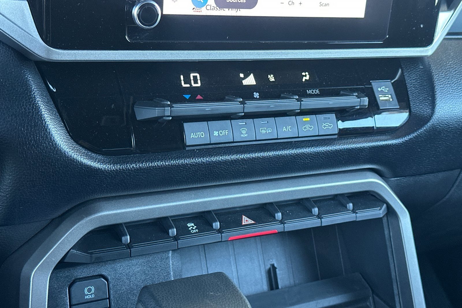 Certified 2025 Toyota Tundra SR5 image 18