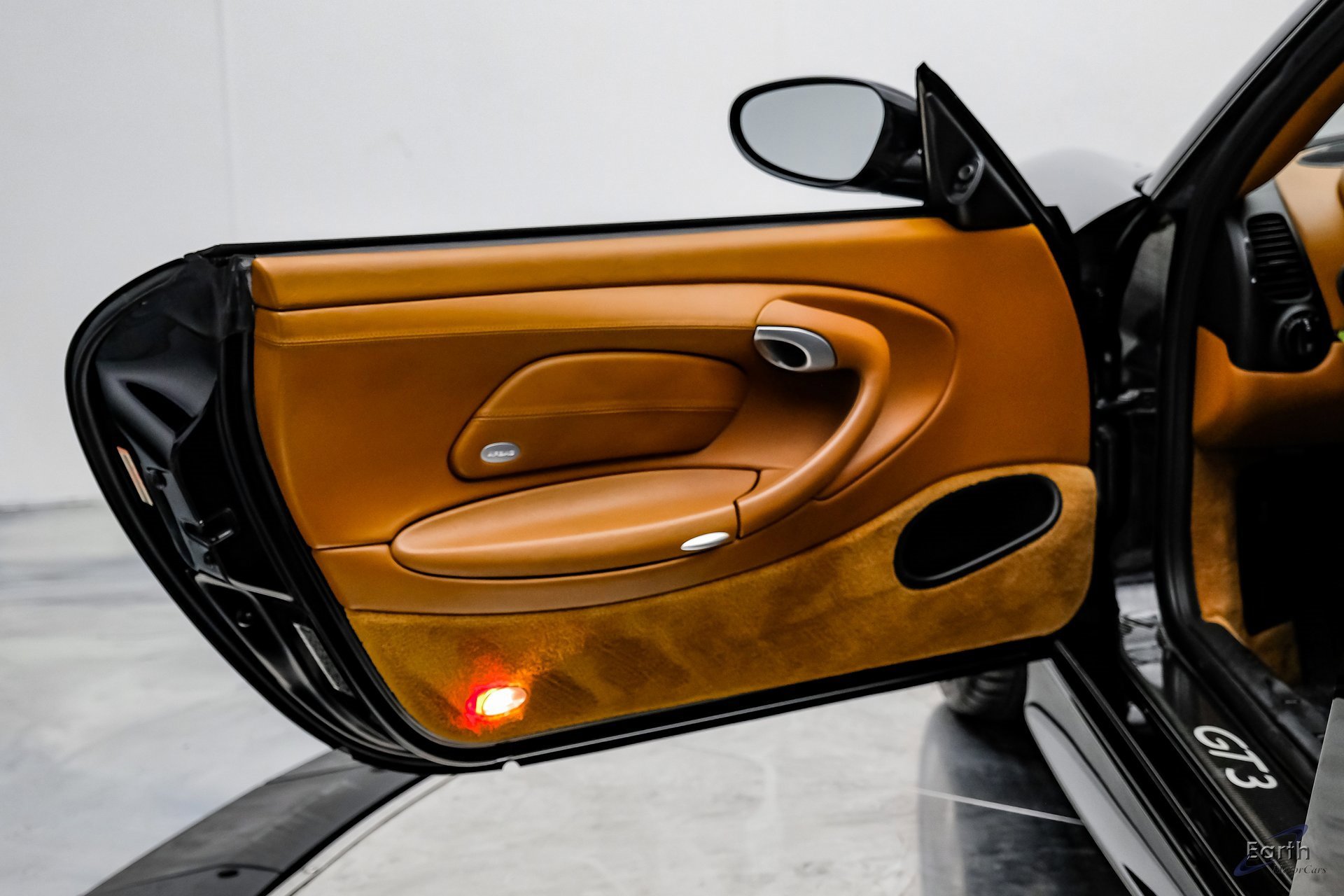 Used 2004 Porsche 911 GT3 image 70