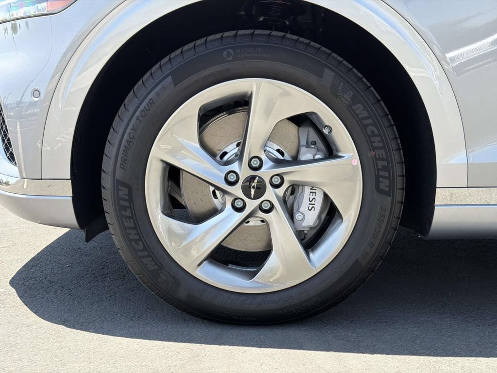 New 2026 Genesis GV70 2.5T Advanced AWD/4WD image 15