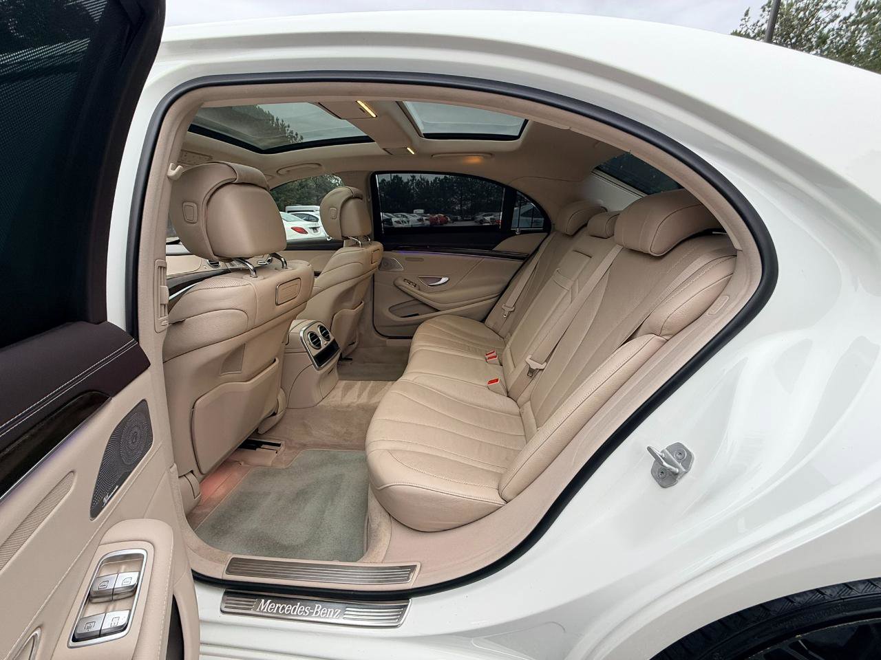 Used 2018 Mercedes-Benz S 450 Sedan image 11