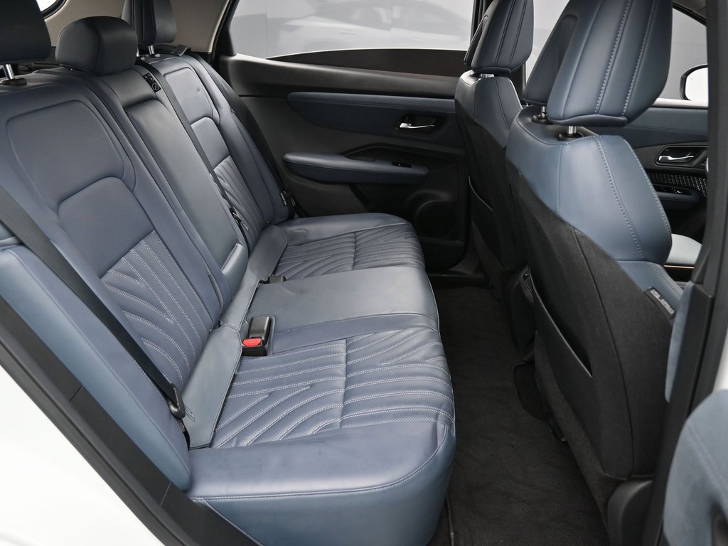 Used 2023 Nissan Ariya image 32