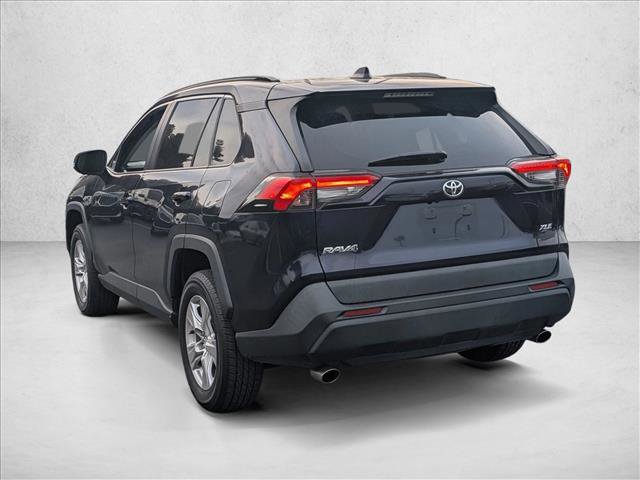 Used 2021 Toyota RAV4 XLE image 7