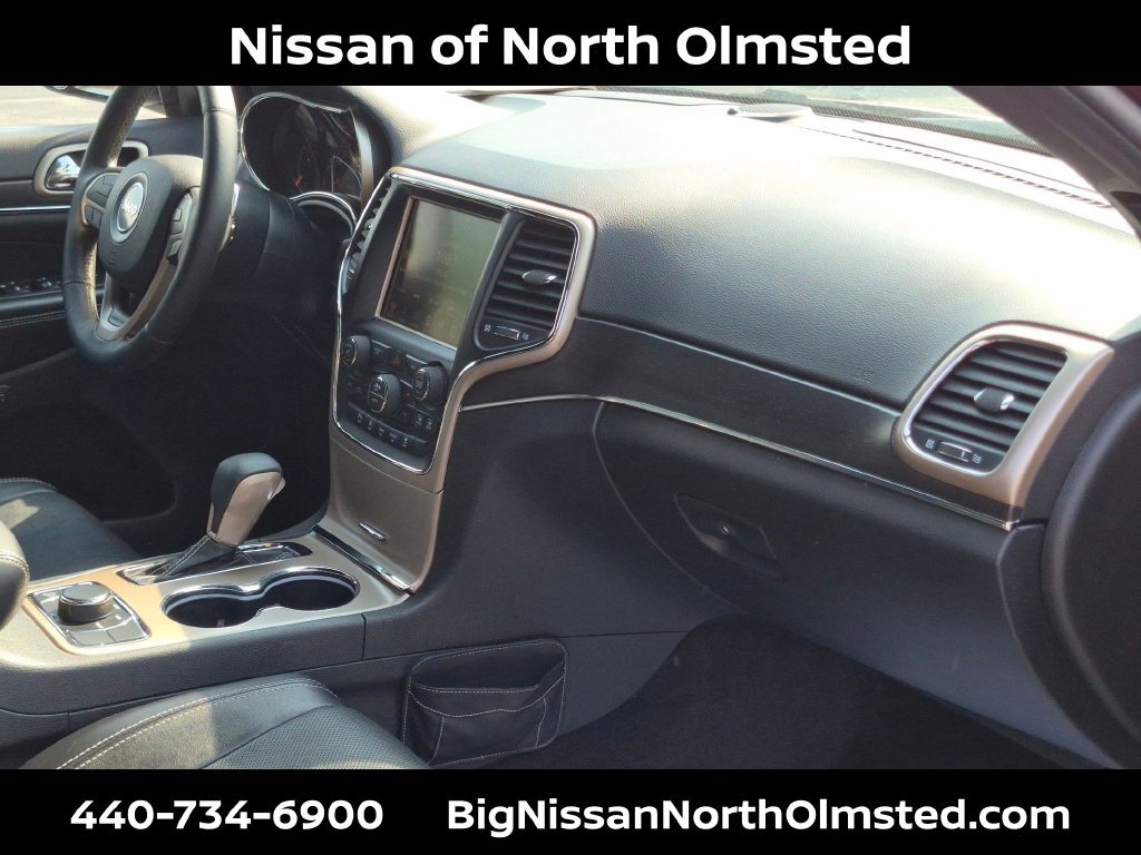 Used 2017 Jeep Grand Cherokee Limited w/ Luxury Group II AWD/4WD image 28