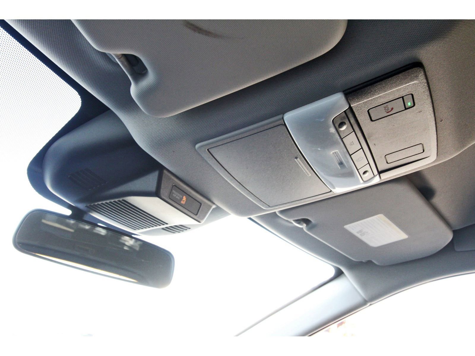 Used 2023 Nissan Rogue SV image 23