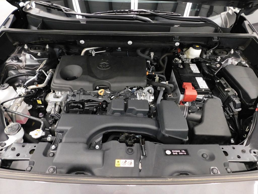 Used 2023 Toyota RAV4 XLE Premium image 32