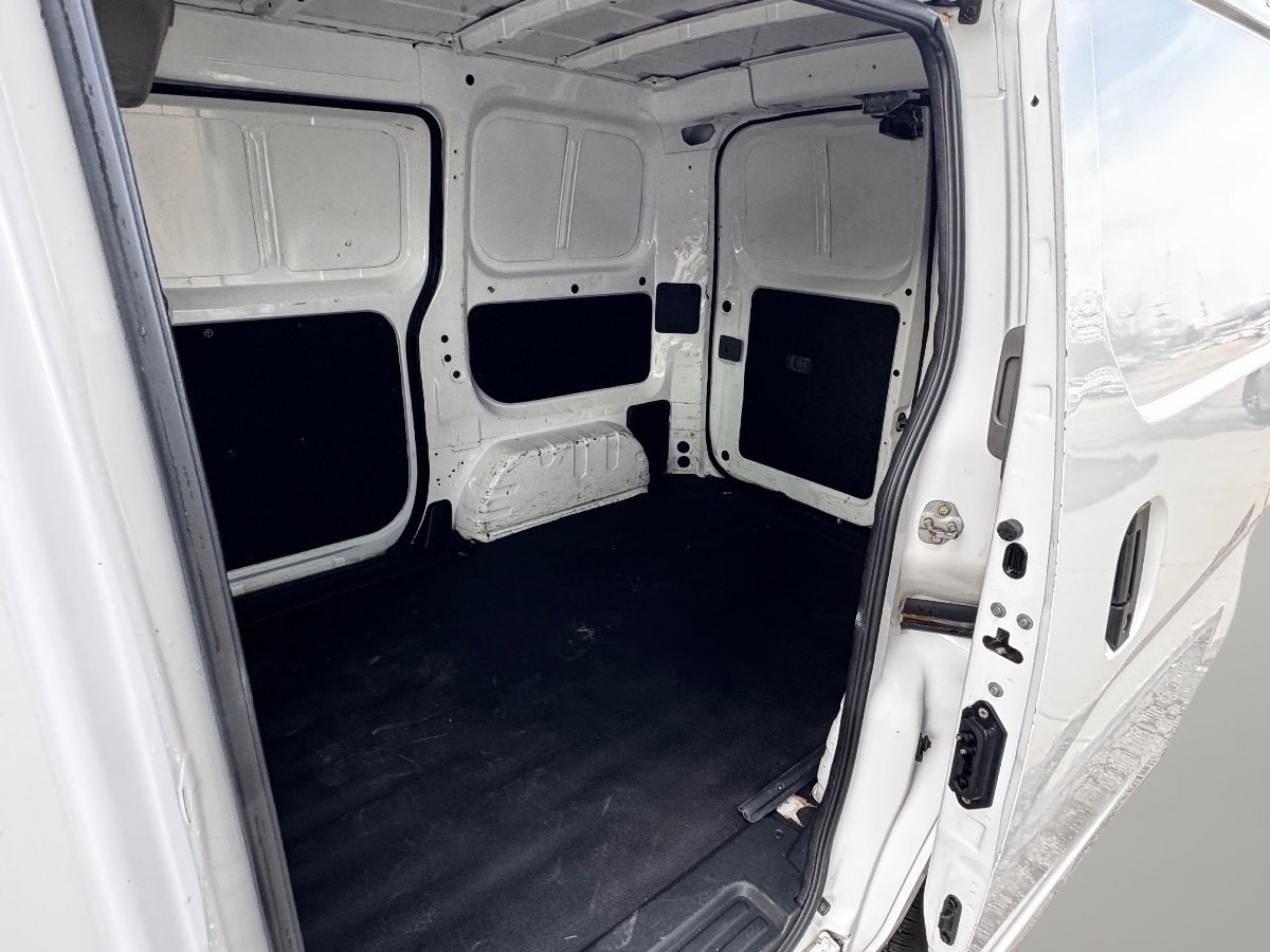Used 2017 Nissan NV200 S w/ Cruise Control Package FWD image 18