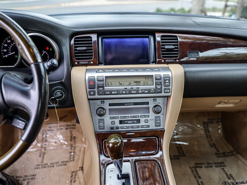 Used 2007 Lexus SC 430 Convertible RWD image 17