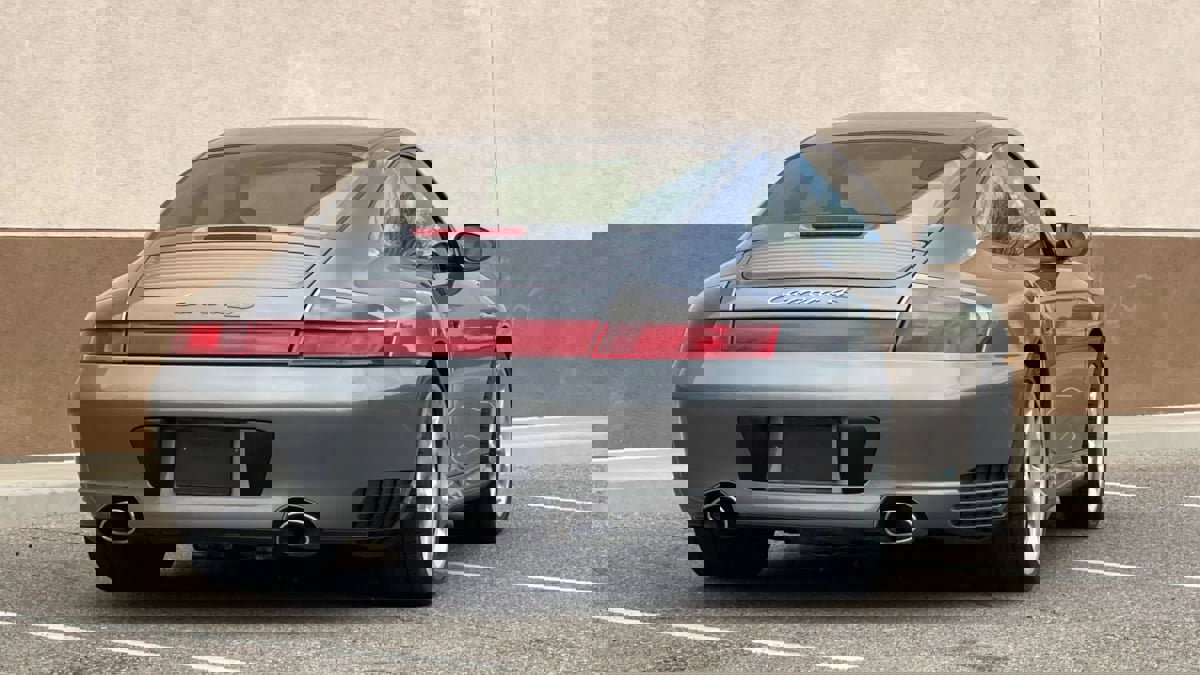 Used 2003 Porsche 911 GT3 RS image 15