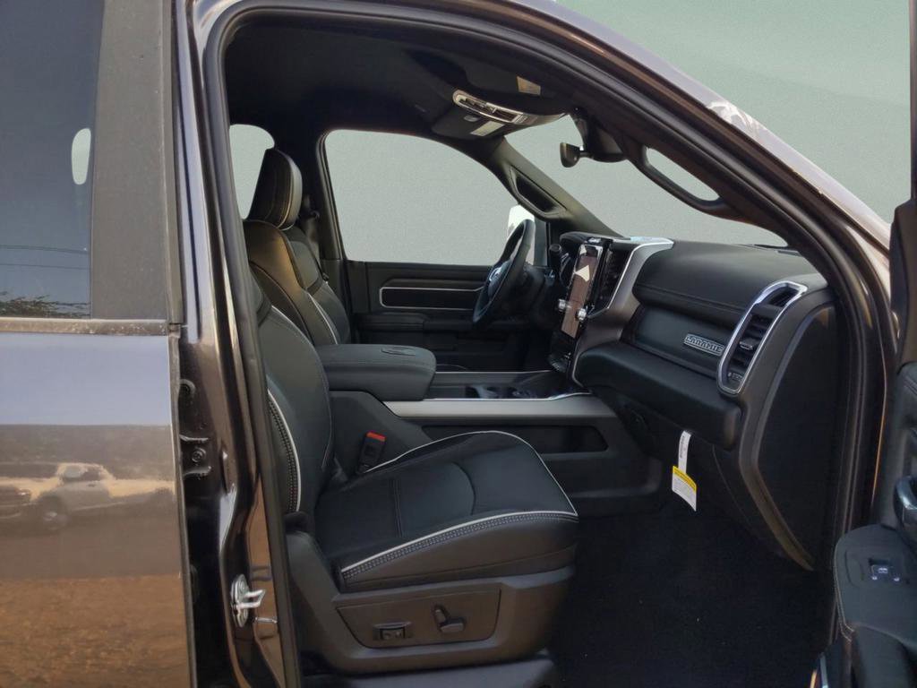 New 2026 RAM 2500 Laramie w/ Night Edition image 31