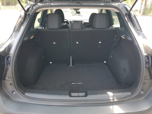 Used 2025 Nissan Kicks S FWD image 8