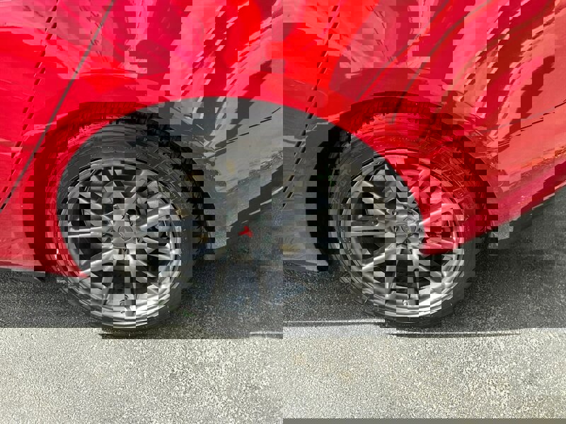 Used 2018 Tesla Model 3 Long Range AWD/4WD image 12