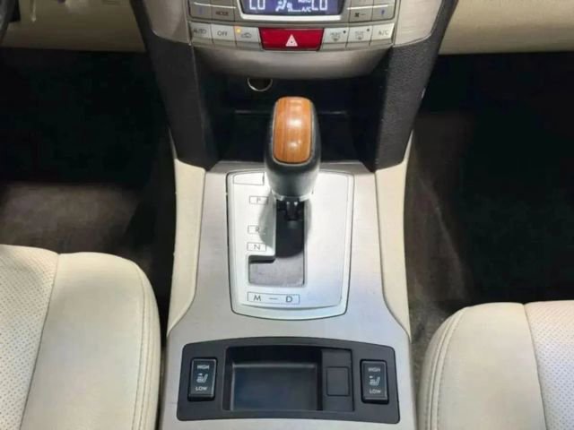 Used 2013 Subaru Outback 2.5i Limited w/ Moonroof Pkg image 22