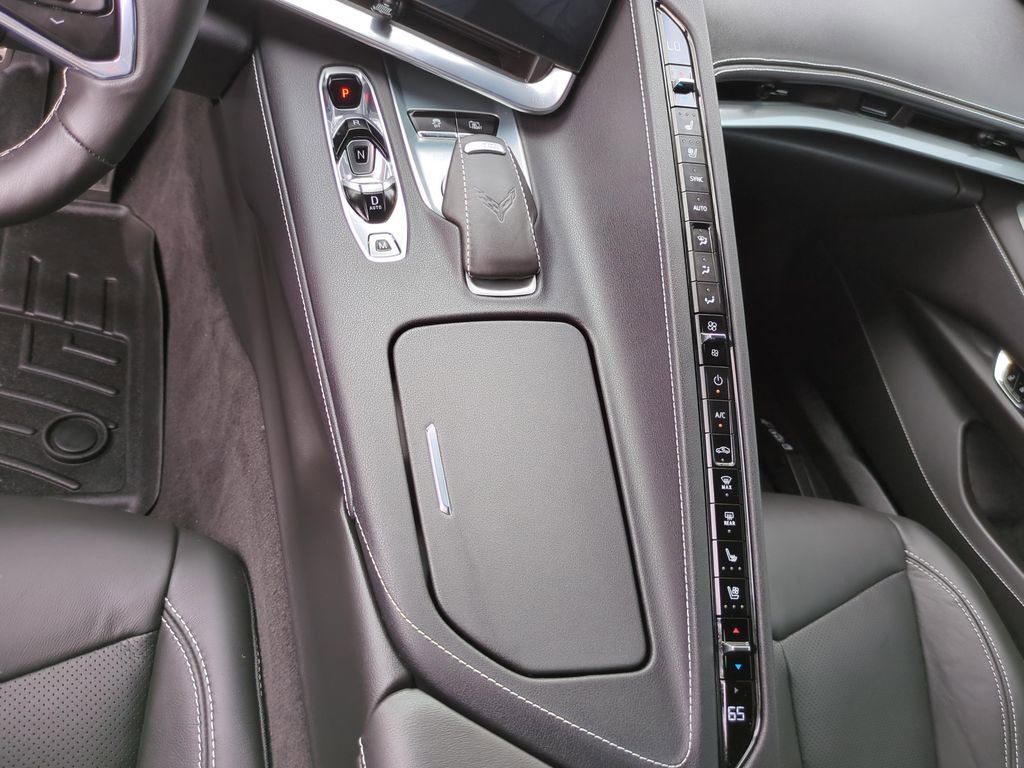 Used 2023 Chevrolet Corvette Stingray Preferred Cpe w/ Z51 Performance Package image 18