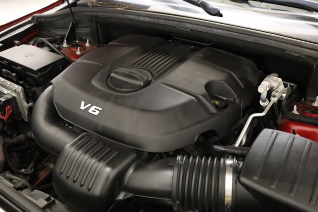 Used 2015 Jeep Grand Cherokee Altitude image 11