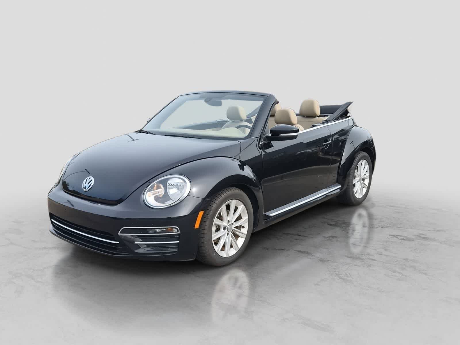 Used 2019 Volkswagen Beetle 2.0T SE FWD image 4