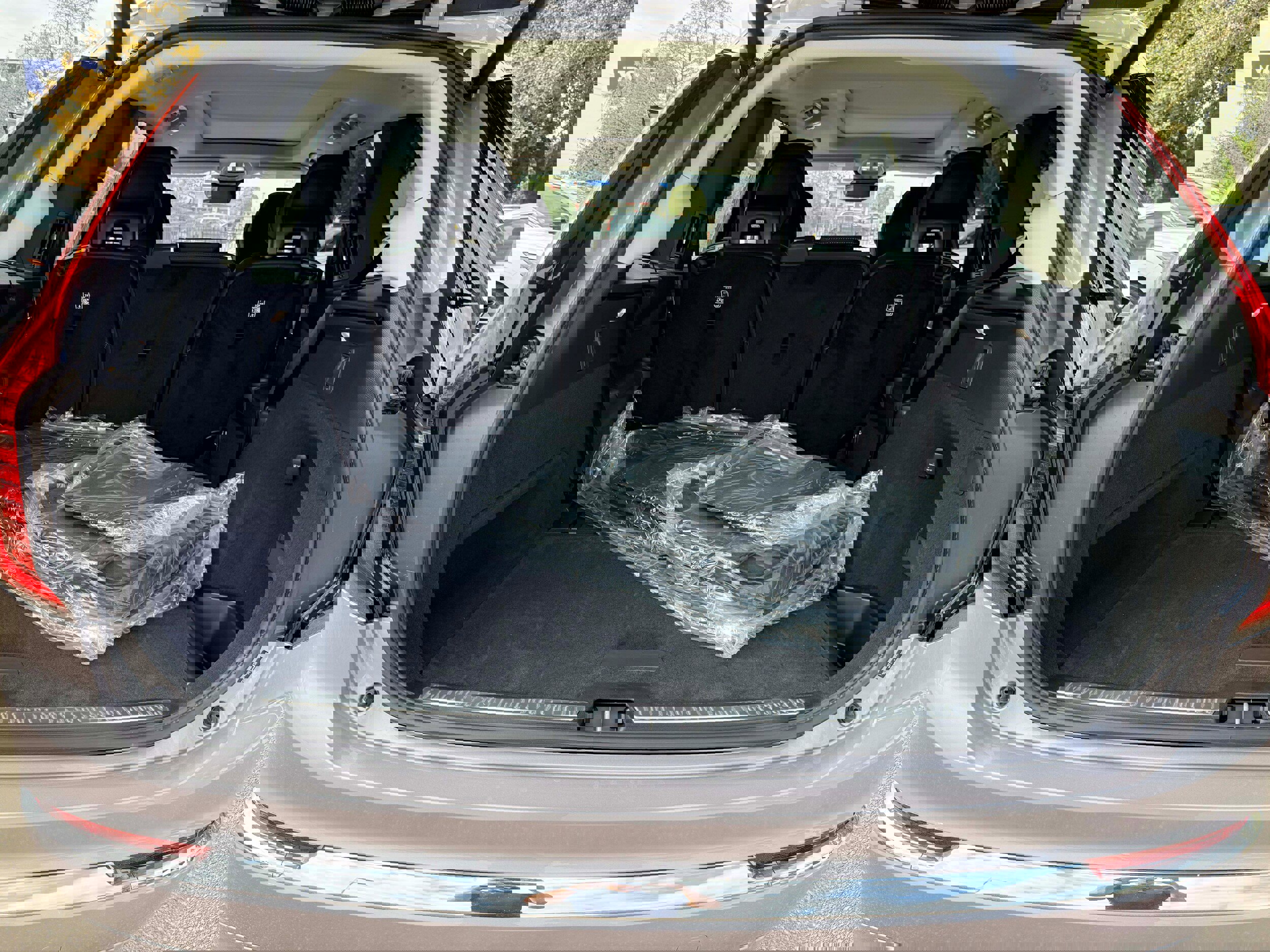 New 2026 Volvo XC90 B6 Ultra w/ Protection Package image 25