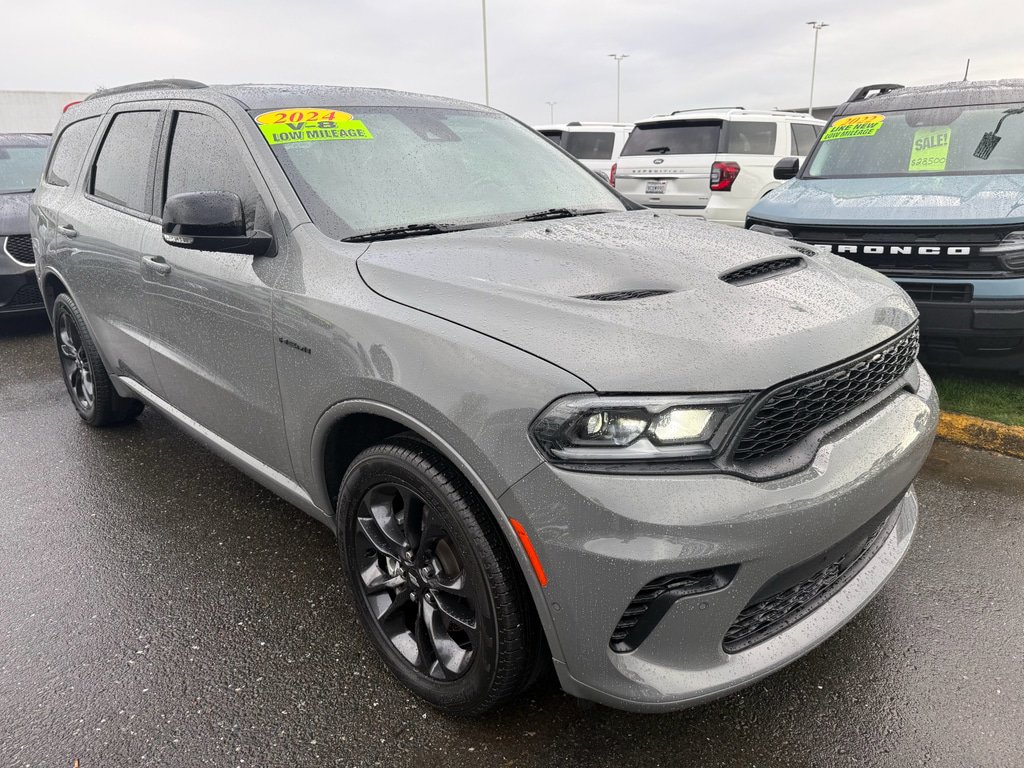 Used 2024 Dodge Durango R/T w/ Blacktop Package AWD/4WD image 32