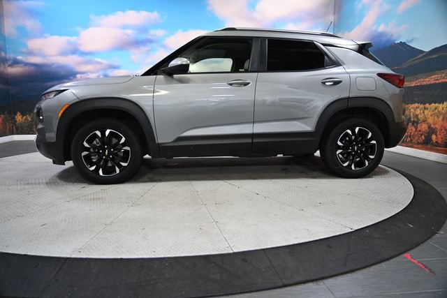 Used 2023 Chevrolet TrailBlazer LT w/ Convenience Package image 5