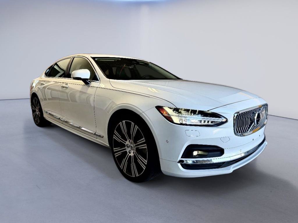 Used 2023 Volvo S90 B6 Ultimate w/ Protection Package Premier AWD/4WD image 2