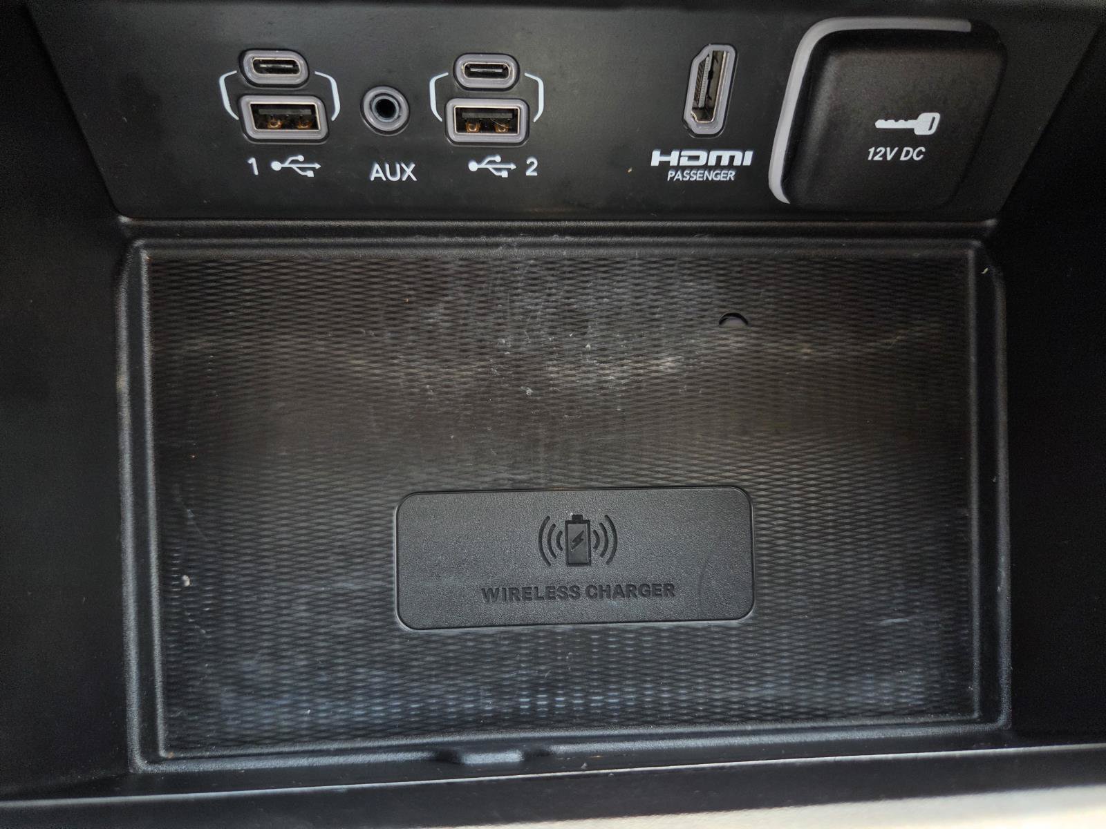 Used 2023 Jeep Grand Cherokee 4WD 4xe w/ Luxury Tech Group II image 29