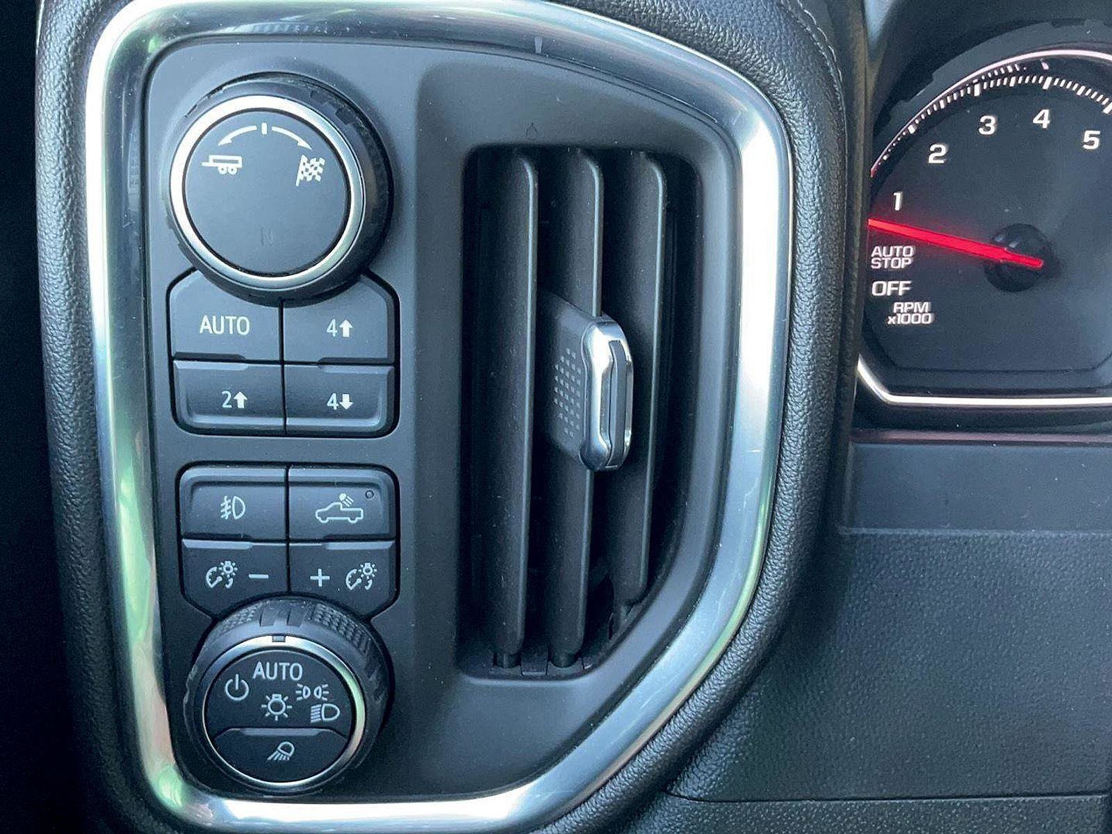 Used 2019 Chevrolet Silverado 1500 LTZ image 20