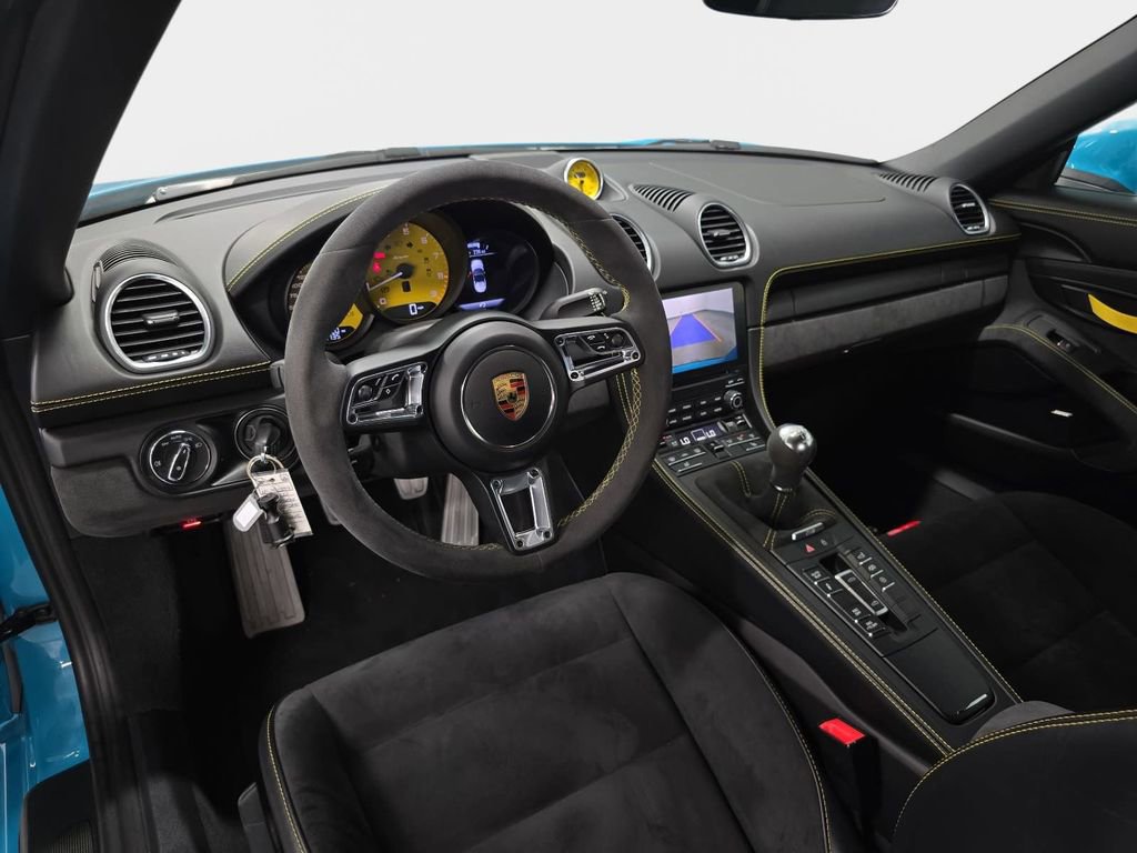 Certified 2021 Porsche 718 Boxster Spyder RWD image 12