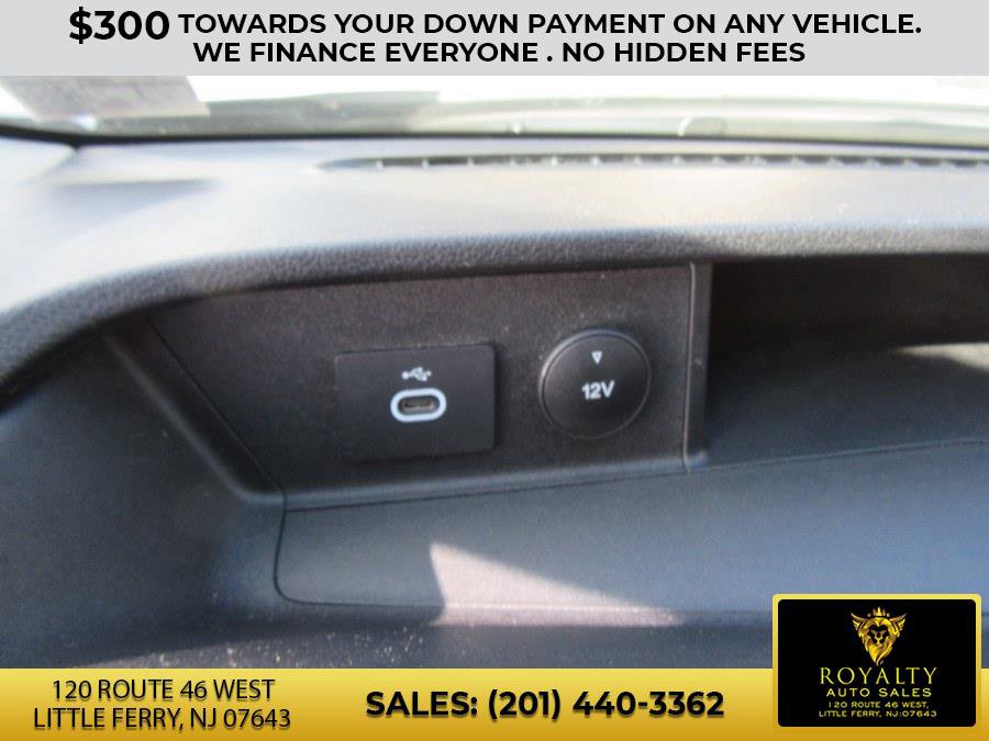 Used 2020 Ford Transit 350 XL image 39