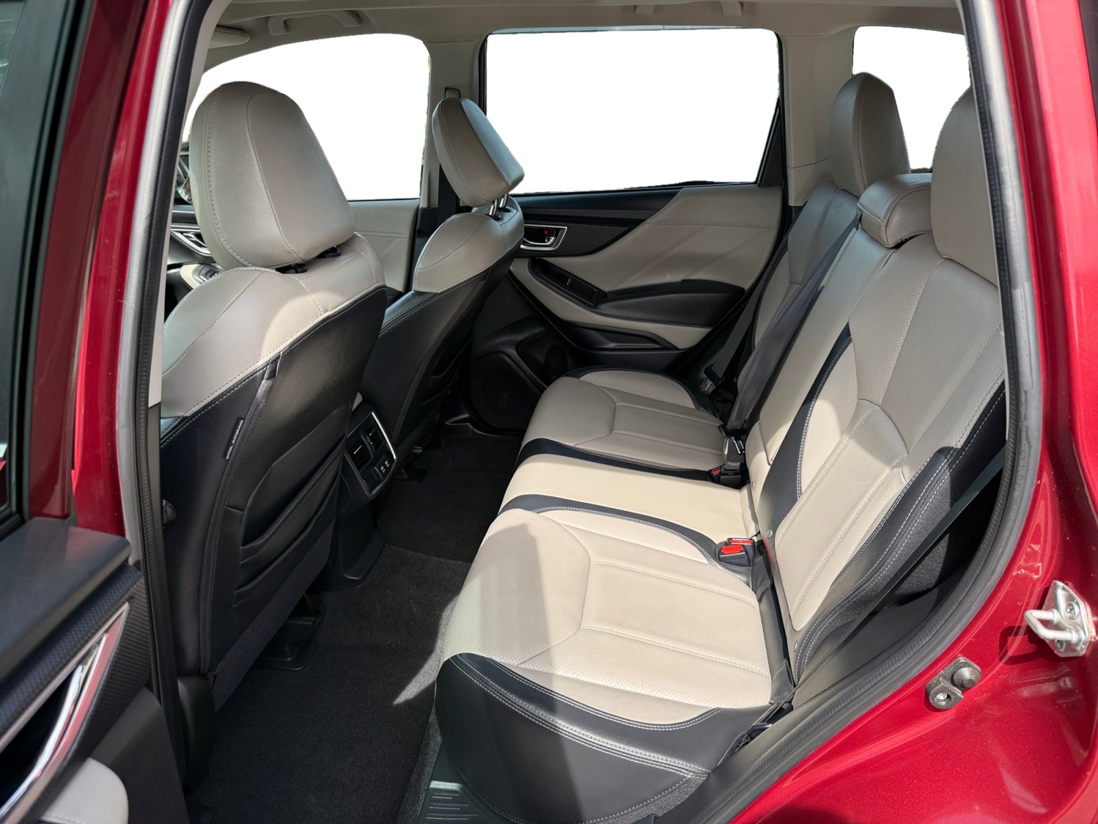 Used 2023 Subaru Forester Limited image 16