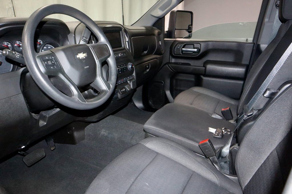 Used 2025 Chevrolet Silverado 2500 Custom w/ Custom Value Package image 22