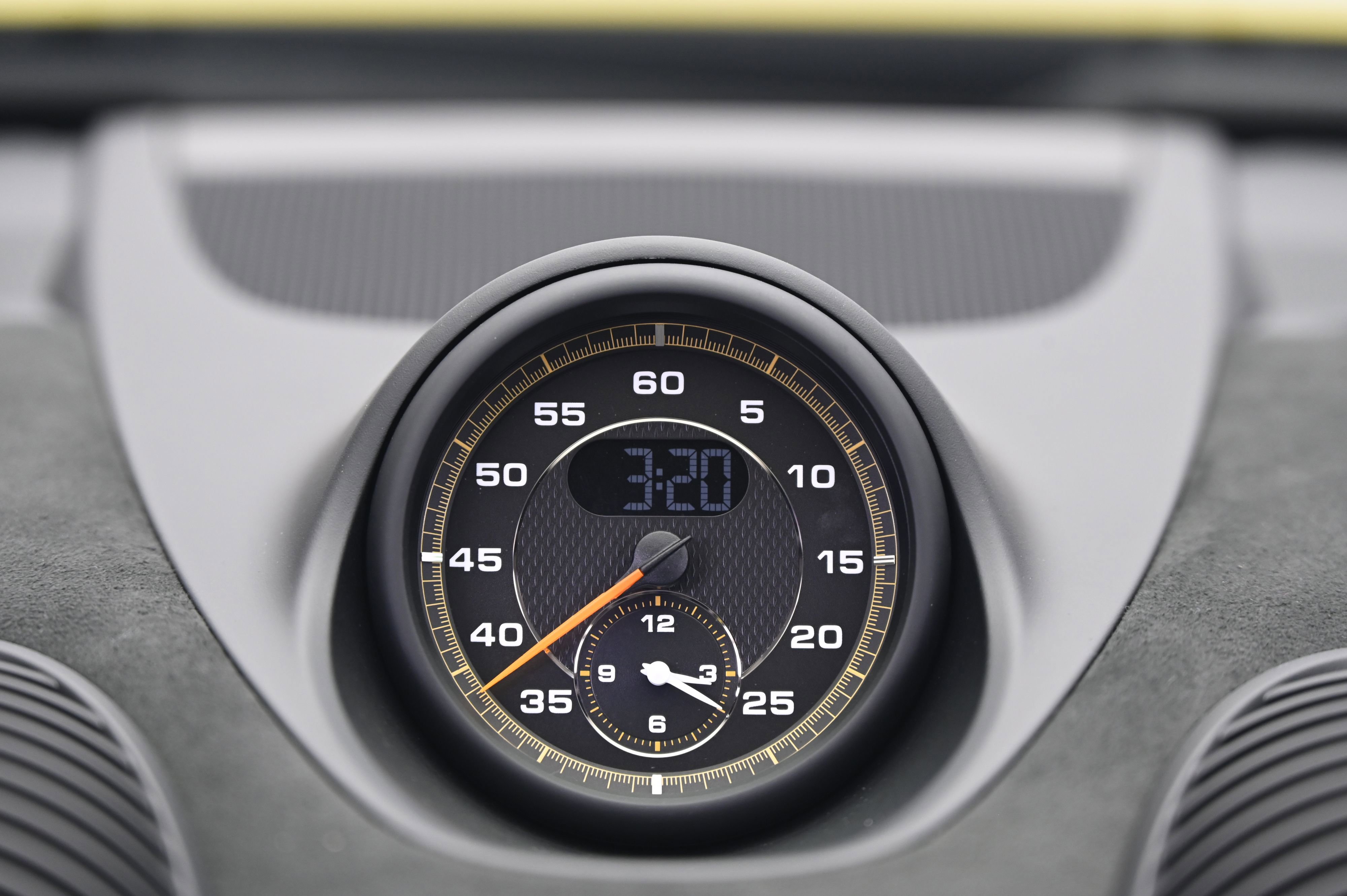 Certified 2025 Porsche 718 Boxster Spyder RS RWD image 32