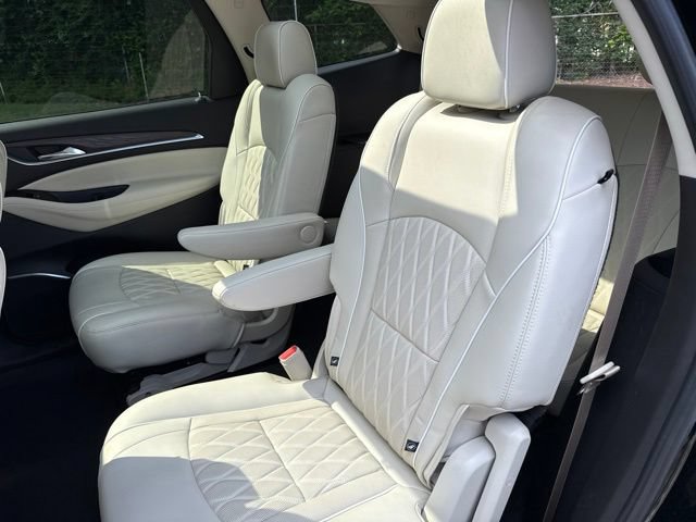 Used 2023 Buick Enclave Avenir w/ Avenir Technology Package FWD image 26